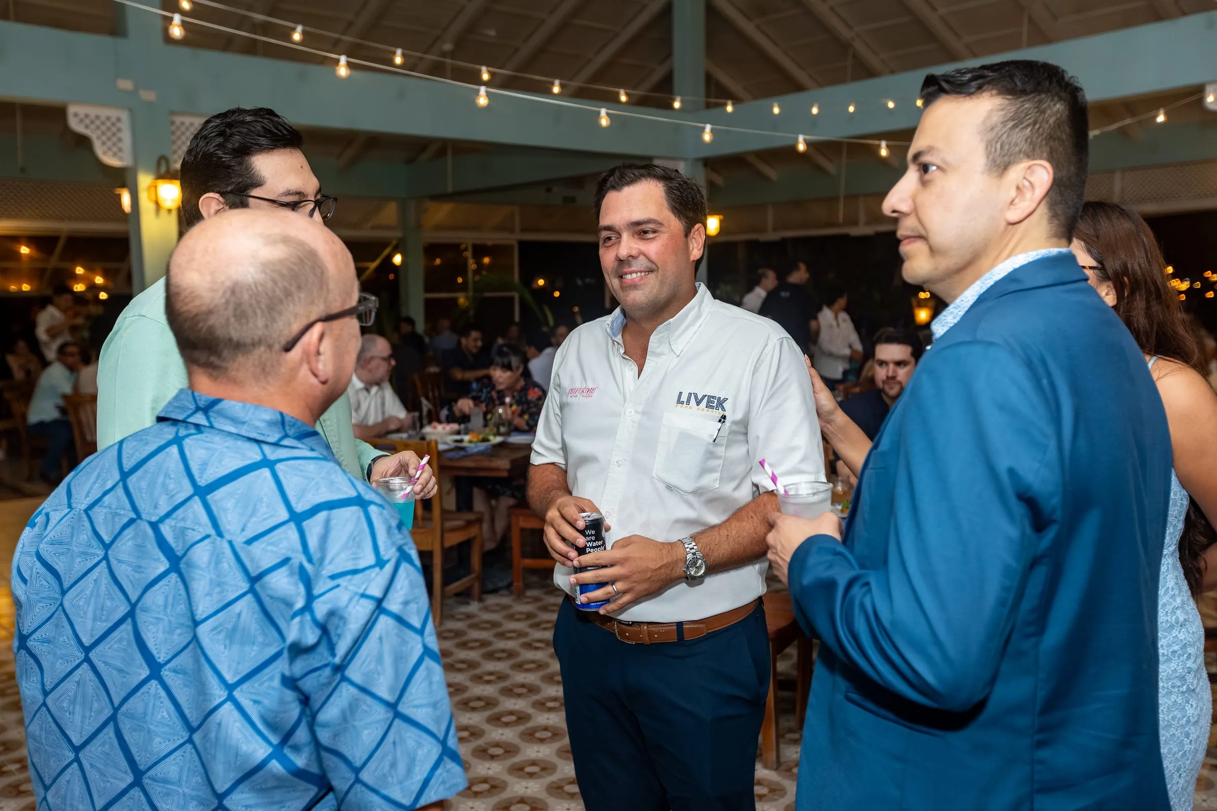 Fotografía profesional de evento corporativo en hotel de Cancún