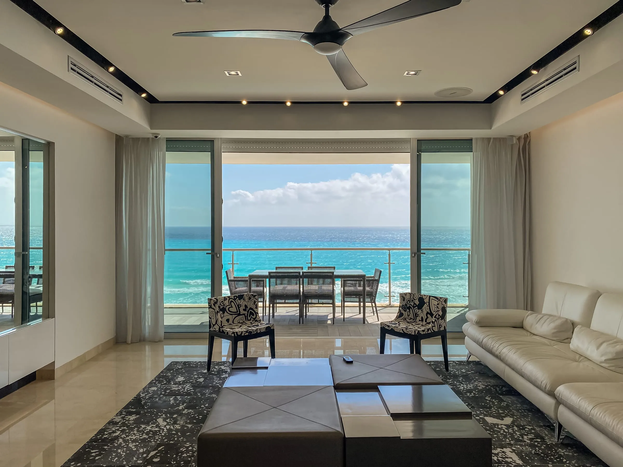 Professional Airbnb photography in Playa del Carmen, living room with a view